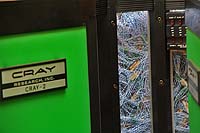 Мощнейший суперкомпьютер эпохи моей юности Крэй-2. Мой скромный ноутбук, участвовавший в поездке почти на порядок производительнее