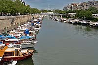 канал у Бастилии