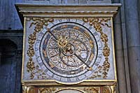 Cathedrale St-Jean - часы