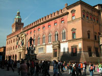 Palazzo d'Accursio (piazza Maggiore)