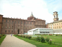 Palazzo Reale со стороны сада