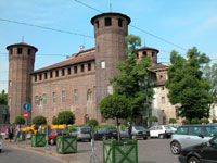 Palazzo madama со стороны via Po