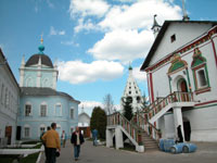 Ново-Голутвинский монастырь изнутри
