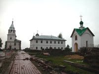 Спасский монастырь - грязища