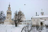 колокольня, Спасо-Преображенский собор, трапезная палата и монастырские кельи